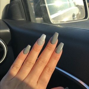 Meet your Posher, Christabel